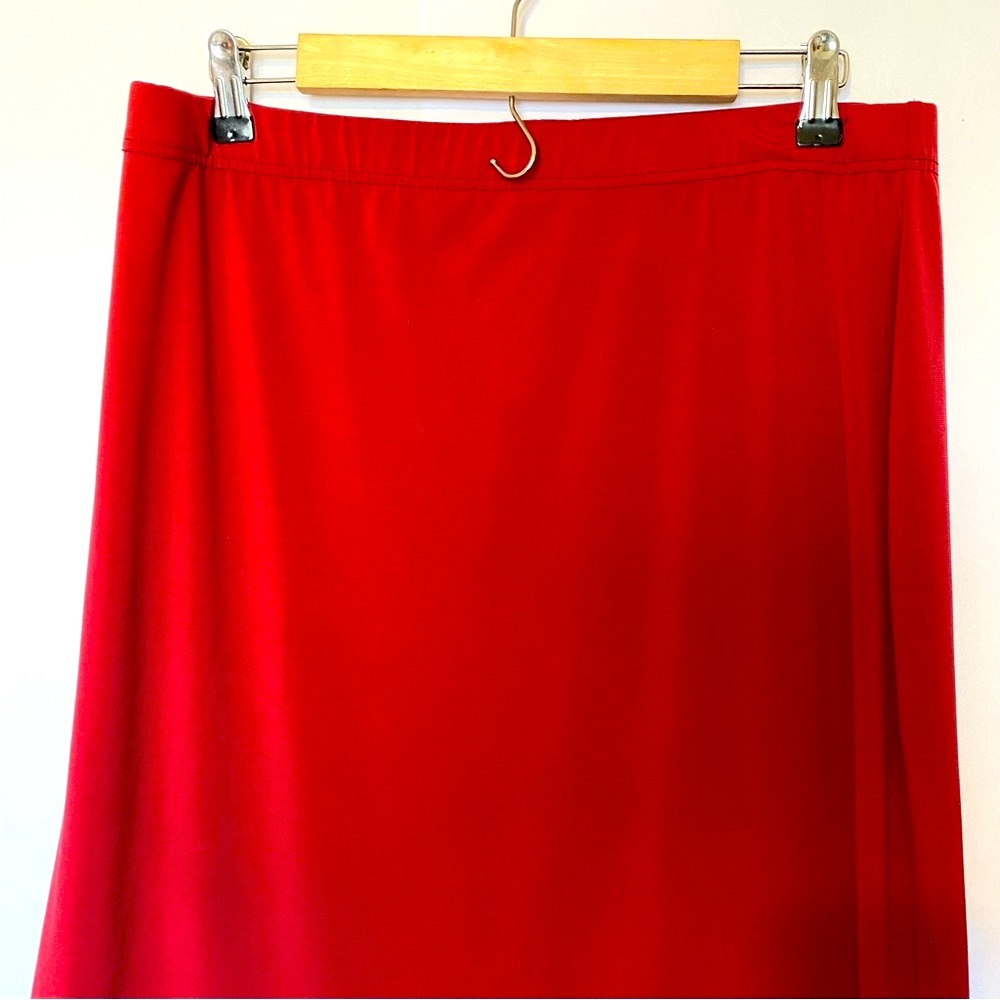 Simply Styled Red Stretch Pencil Skirt XL | Classic Knee-Length Work Skirt - Picture 7 of 10